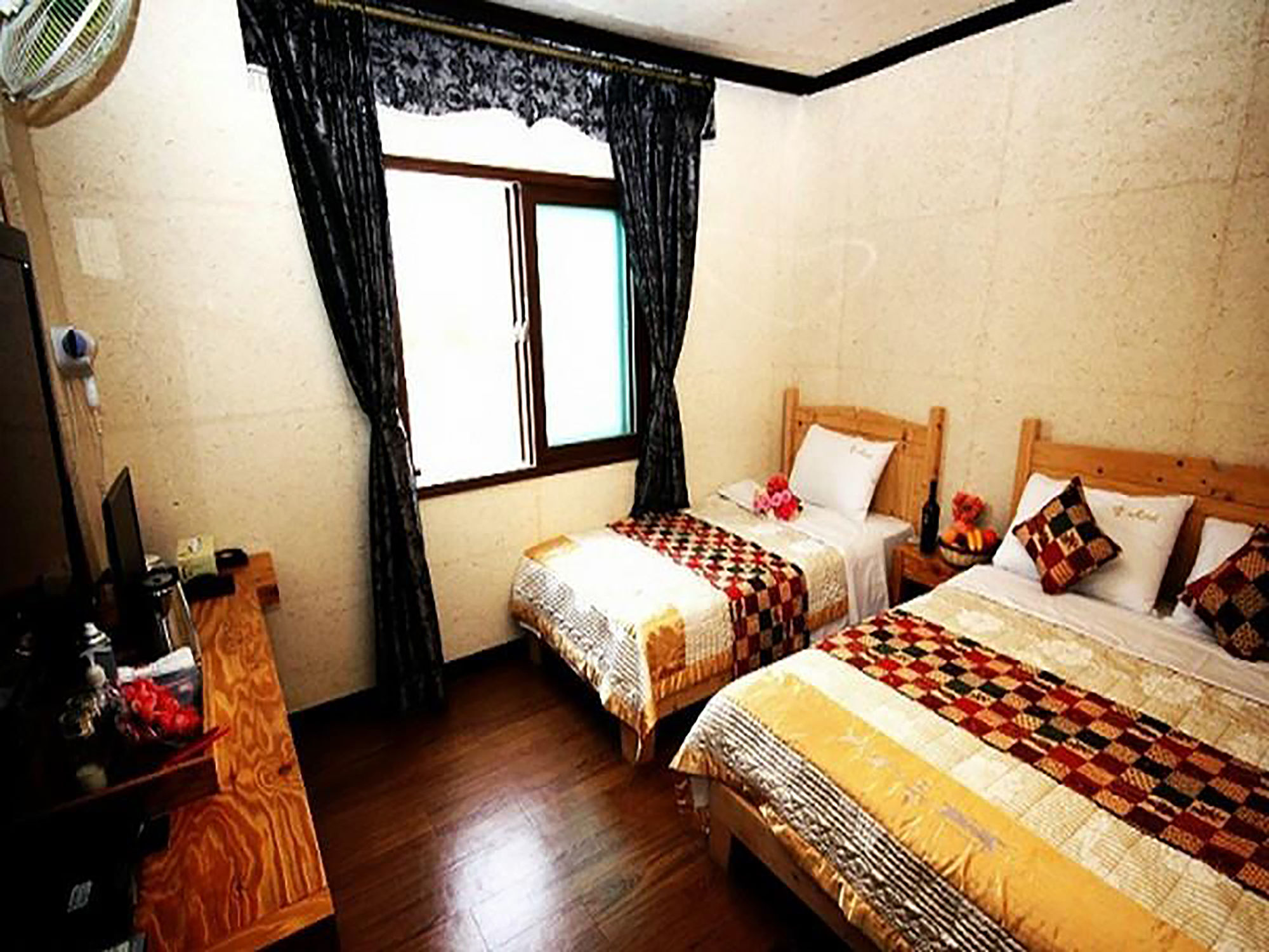 Gung Hotel جيونجو المظهر الخارجي الصورة